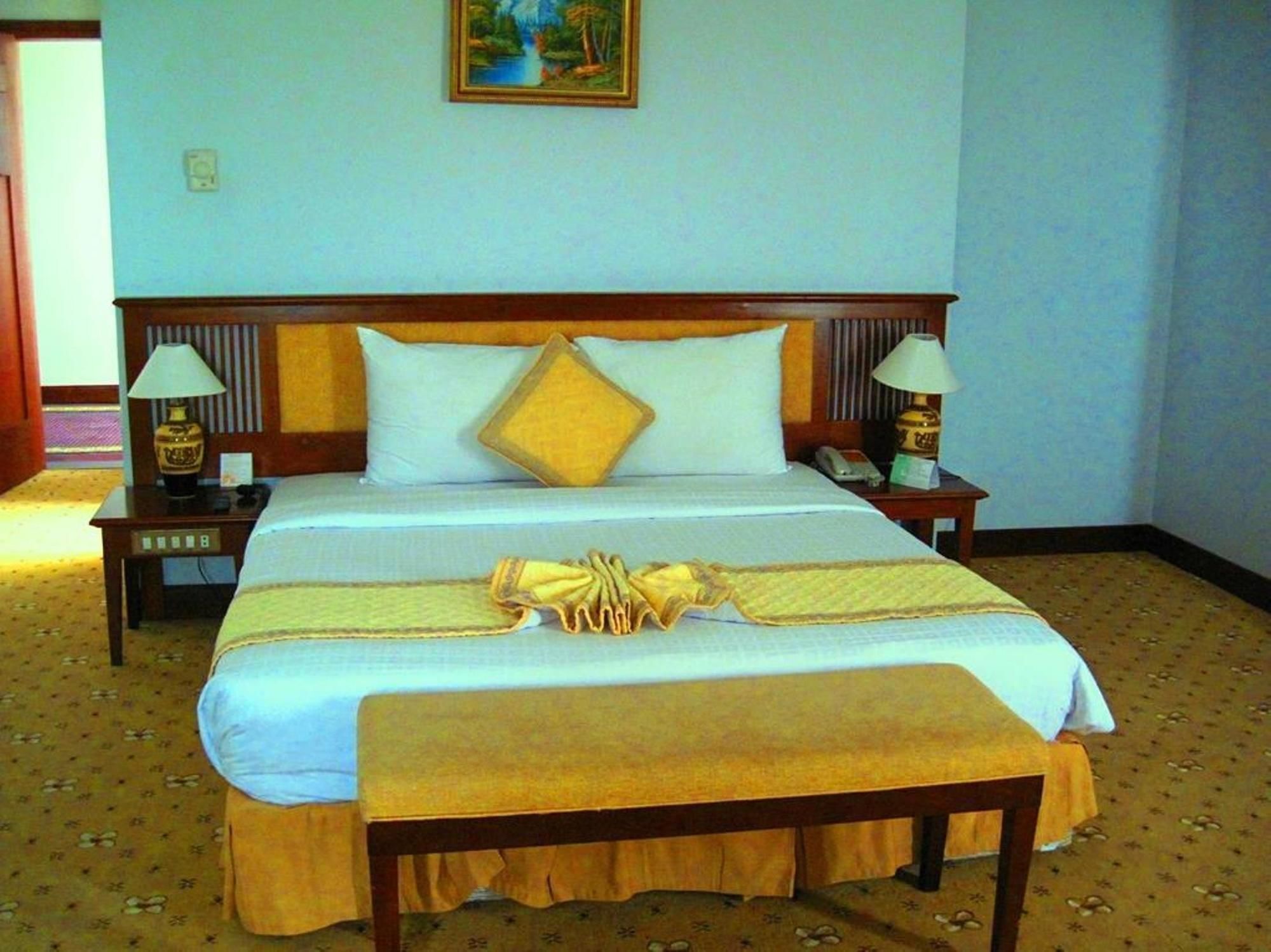 Saigon - Ninh Chu Hotel&Resort Phan Rang Exterior foto