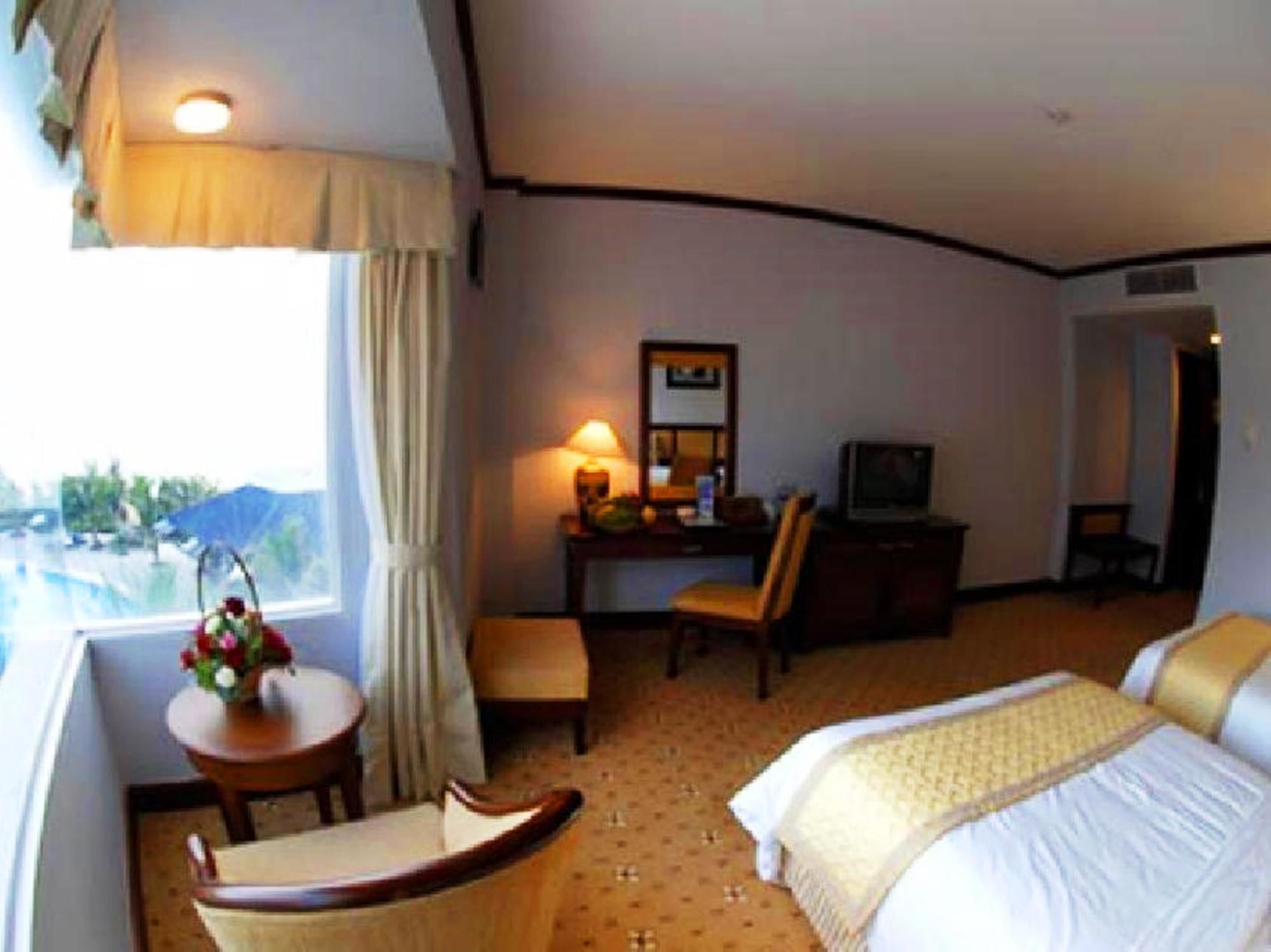 Saigon - Ninh Chu Hotel&Resort Phan Rang Exterior foto